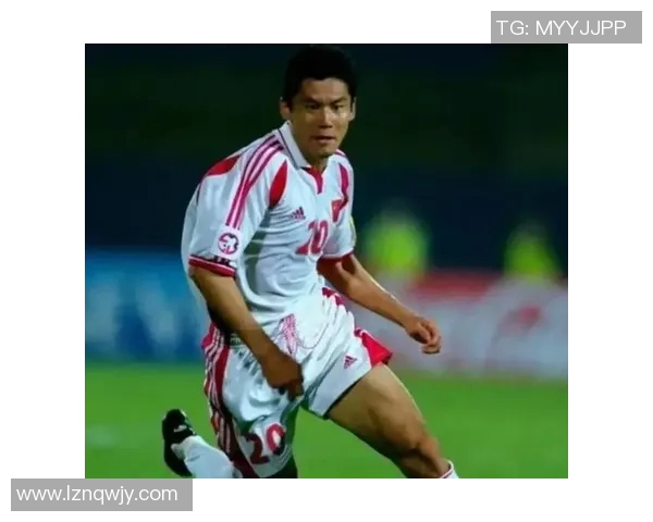 1980年代中国足球传奇人物回顾 探寻那个时代的球星风采与辉煌